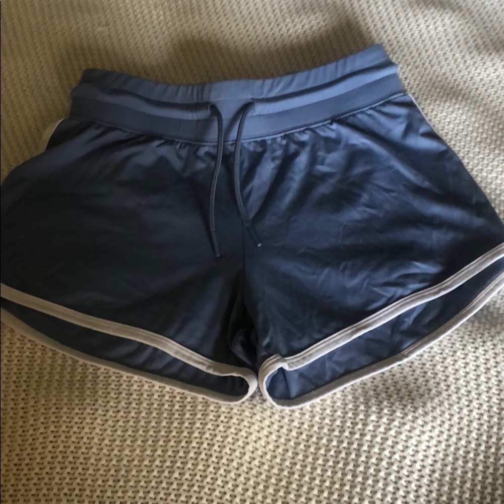 never worn alphalete shorts!